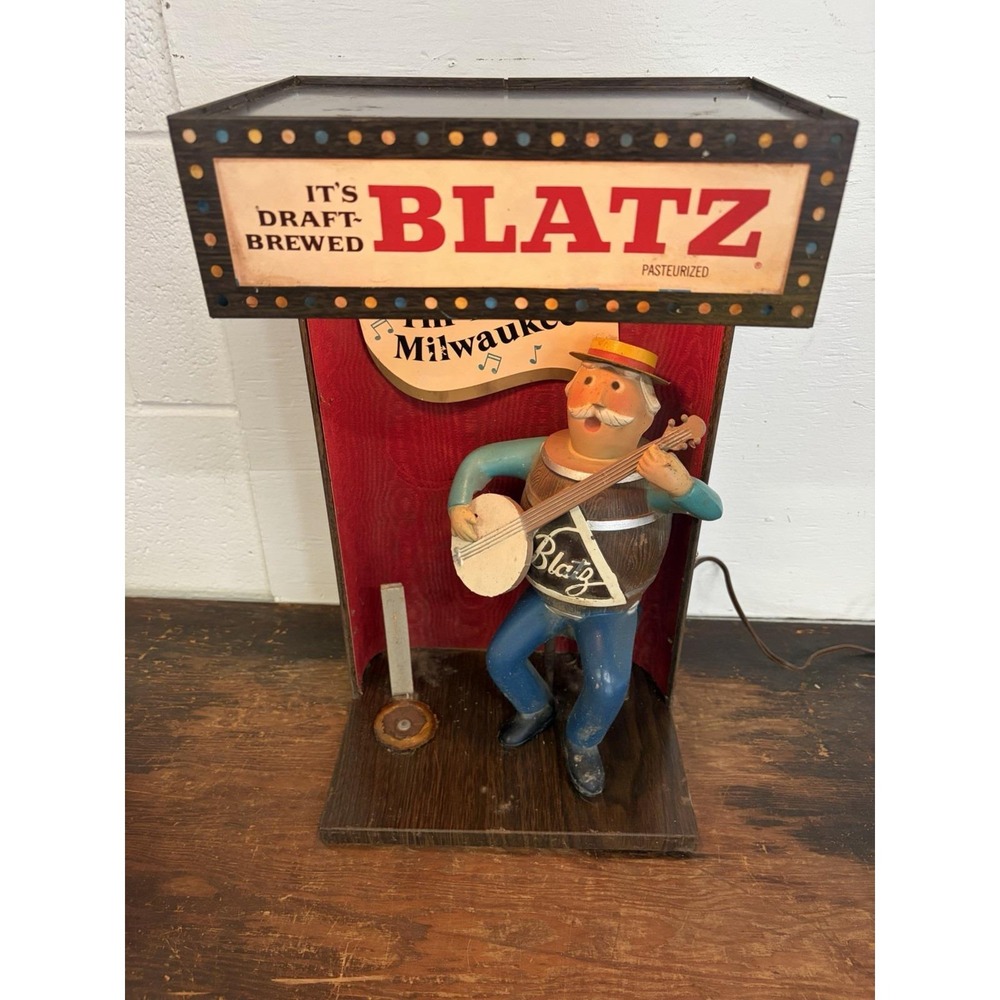 Vintage 1950s Blatz Beer Lighted Sign Banjo Barrel Man Bar Statue - Works!